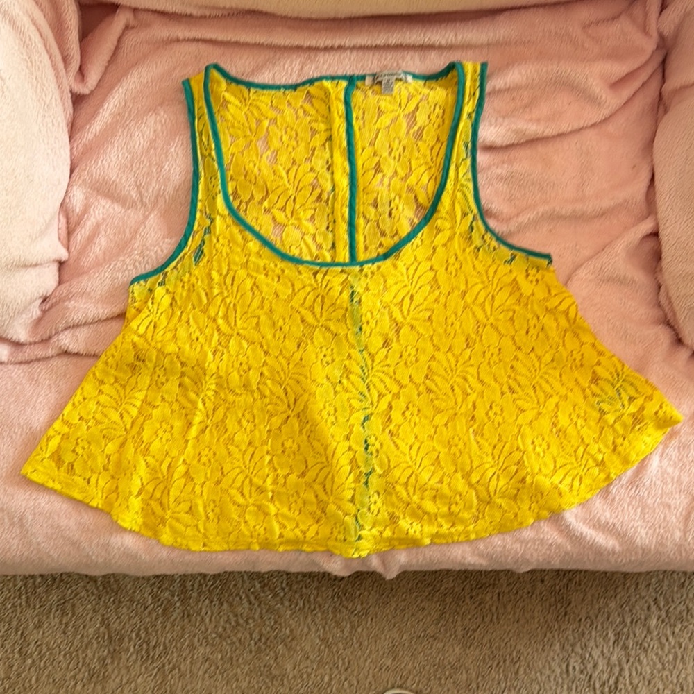 Lucca Couture Yellow Lace Top with Blue Edging‎